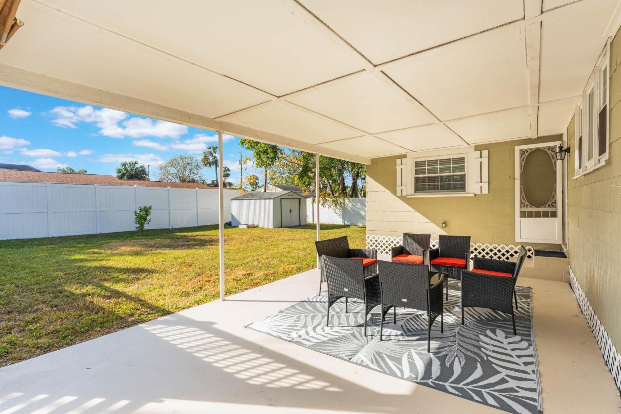 Sanford'S Haven, 3 Bedroom, Sleeps 7 Экстерьер фото